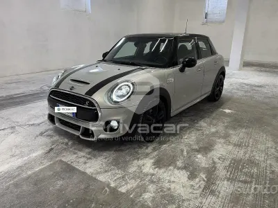 Usata Mini Cooper S 192 CV (141 kW) 2018 Grigio Utilitaria
