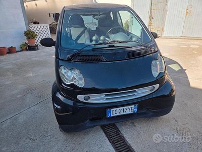 Nero Usata 2002 Smart ForTwo Coupé Coupé | 900 €