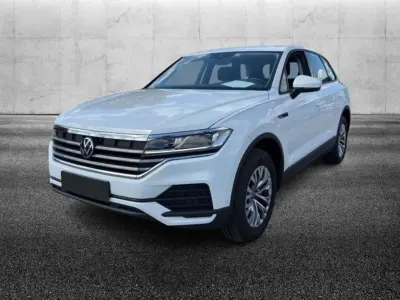 Usata VW Touareg Elegance 231 CV (169 kW) 2022 Bianco SUV