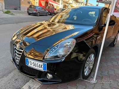 Usata Alfa Romeo Giulietta Business 120 CV (88 kW) 2016 Nero Utilitaria