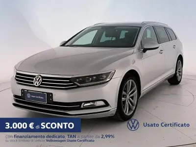 Usata VW Passat Highline 150 CV (110 kW) 2017 Argento riflesso met Station wagon