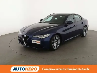 Usata Alfa Romeo Giulia Super 160 CV (117 kW) 2019 Blu/azzurro Berlina