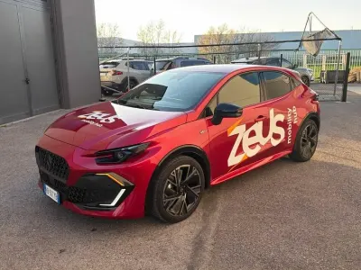 Nuova Renault Clio Esprit Alpine 160 CV (117 kW) 2025 Rosso Utilitaria