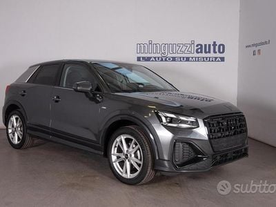 Usata Audi Q2 S-Line 150 CV (110 kW) 2024 Grigio SUV