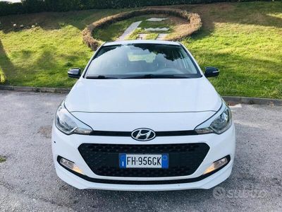 usata Hyundai i20 i20 1.1 CRDi 12V 5 porte Blackline