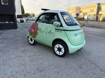 Usata Micro Microlino 11 kW (16 CV) 2024 Verde Utilitaria
