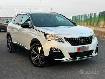 Usata Peugeot 3008 GT-line 120 CV (88 kW) 2017 Bianco SUV