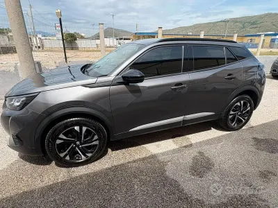 Usata Peugeot 2008 Allure 131 CV (96 kW) 2021 Grigio SUV
