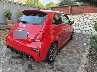 Usata Abarth 595 145 CV (106 kW) 2021 Rosso Utilitaria