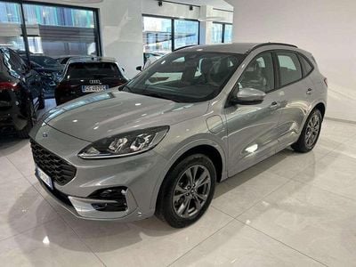 Usata Ford Kuga ST-Line 152 CV (111 kW) 2023 Grigio SUV