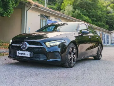 Usata Mercedes A220 190 CV (139 kW) 2019 Nero Berlina