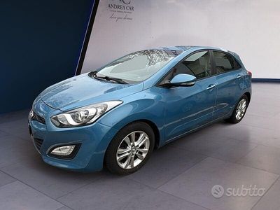 Blu/azzurro Usata 2013 Hyundai i30 Comfort Berlina | 8500 € (Molto cara)