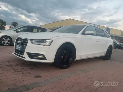 Usata Audi A4 150 CV (110 kW) 2013 Bianco Station wagon