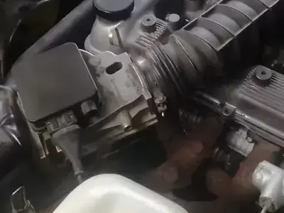 Usata Alfa Romeo 75 105 CV (77 kW) 1990 Grigio Berlina