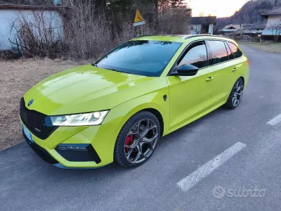 Usata Skoda Octavia RS 245 CV (180 kW) 2024 Verde Station wagon