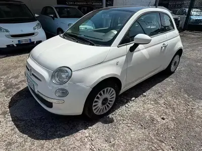 Usata Fiat 500 Lounge 75 CV (55 kW) 2011 Bianco Berlina