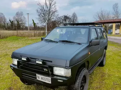 Usata Nissan Terrano 148 CV (108 kW) 1991 Nero SUV