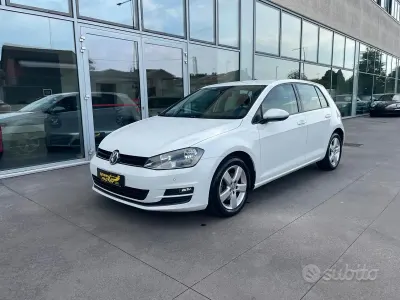 Usata VW Golf VII Trendline 90 CV (66 kW) 2013 Bianco Berlina