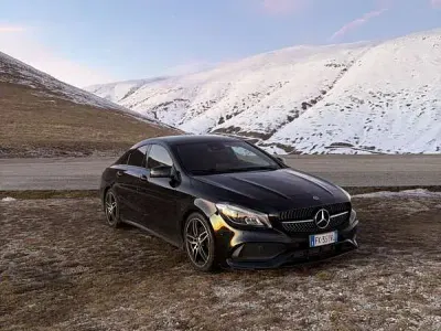 Begagnad Mercedes CLA200 Premium 136 HK (100 kW) 2017 Svart Sedan