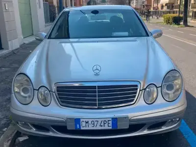 Usata Mercedes E220