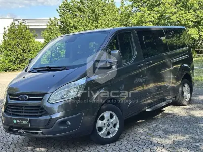Usata Ford Tourneo Custom Trend 170 CV (125 kW) 2017 Grigio Furgone