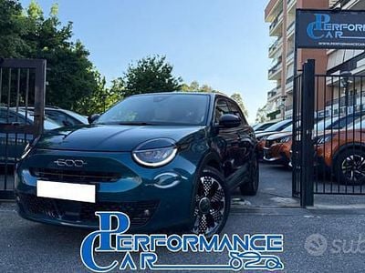 Begagnad Fiat 600 La Prima 110 HK (80 kW) 2025 Grön SUV