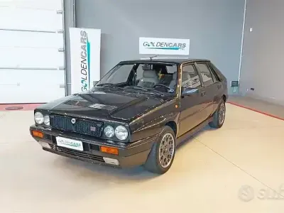 Usata Lancia Delta 196 CV (144 kW) 1989 Grigio Utilitaria