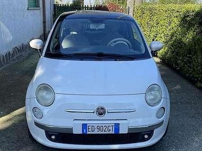 Begagnad Fiat 500 Lounge 95 HK (69 kW) 2010 Halvkombi