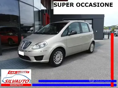 Usata Lancia Musa Gold 77 CV (56 kW) 2012 Other Monovolume