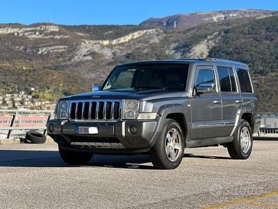 Usata Jeep Commander Overland 218 CV (160 kW) 2008 SUV
