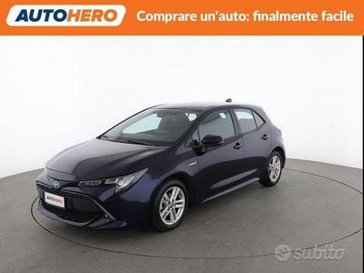 Usata Toyota Corolla Style 97 CV (71 kW) 2021 Blu Berlina