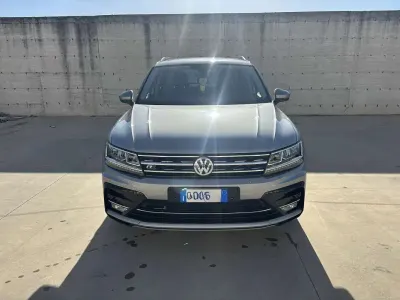 Używany VW Tiguan Sport 150 KM (110 kW) 2020 Szary SUV
