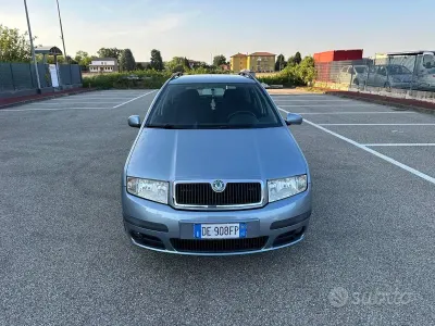 Gebraucht Skoda Fabia 101 PS (74 kW) 2006 Blau Kombi