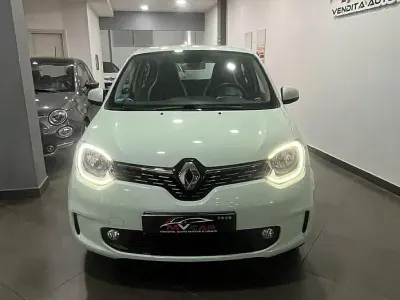 Gebraucht Renault Twingo SE 65 PS (47 kW) 2020 Grün Kleinwagen