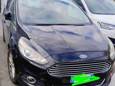 Usata Ford S-MAX Business Edition 150 CV (110 kW) 2016 Monovolume
