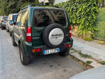 Usata Suzuki Jimny 65 CV (47 kW) 2009 Verde SUV