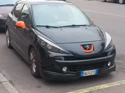 Usata Peugeot 207 Sport 95 CV (69 kW) 2009 Nero Berlina