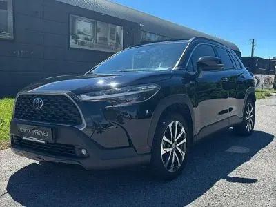 Usata Toyota Corolla Cross Lounge 197 CV (144 kW) 2025 Nero SUV