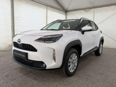 Nuova Toyota Yaris Cross Active 116 CV (85 kW) 2026 Bianco SUV