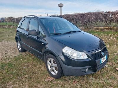 Usata Fiat Sedici Emotion 120 CV (88 kW) 2007 Nero SUV