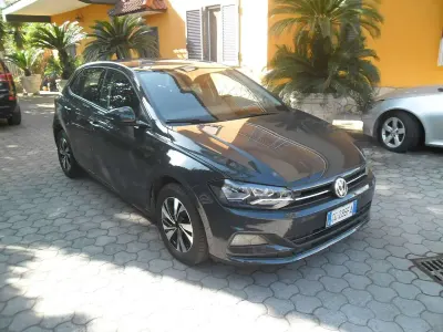 Usata VW Polo Comfortline 80 CV (58 kW) 2021 Grigio Utilitaria