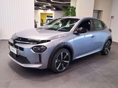 Nuova Lancia Ypsilon 110 CV (80 kW) 2026 Vernice grigio granito Utilitaria