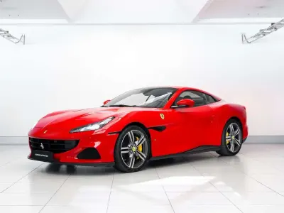 Usata Ferrari Portofino 620 CV (456 kW) 2021 Rosso Cabrio