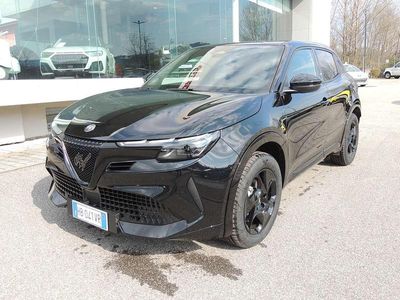 Nuova Alfa Romeo Junior Sprint 136 CV (100 kW) 2026 Nero SUV