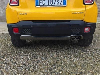 Usata Jeep Renegade 140 CV (102 kW) 2016 Giallo SUV