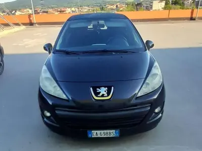 Usata Peugeot 207 Sport 68 CV (50 kW) 2010 Nero Berlina
