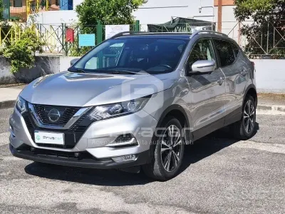Usata Nissan Qashqai N-Connecta 131 CV (96 kW) 2018 Grigio SUV