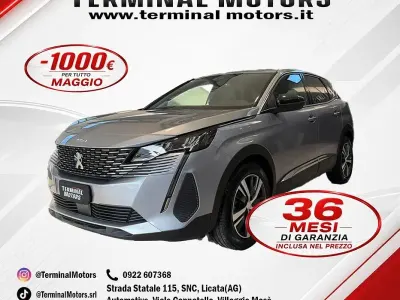 Usata Peugeot 3008 Allure 131 CV (96 kW) 2024 Grigio SUV