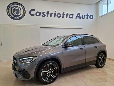 Usata Mercedes GLA200 Premium 150 CV (110 kW) 2021 Grigio SUV