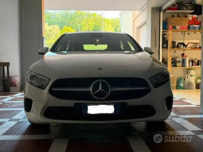 Occasion Mercedes A180 136 ch (100 kW) 2019 Blanc Berline